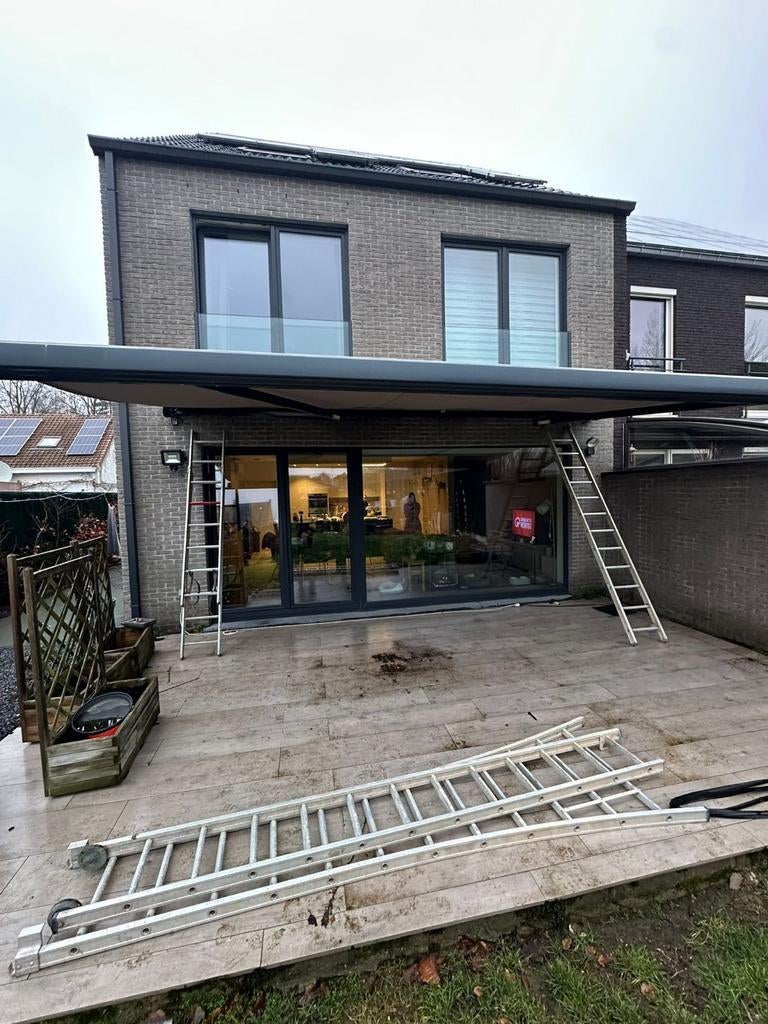Electrisch zonnescherm., Tuin en Terras, Overkappingen, Ophalen