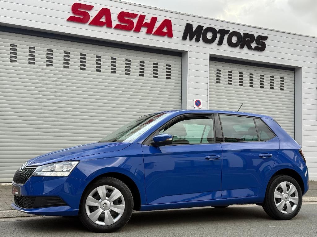 Skoda Fabia 1.0 Benzine | CarPlay | 58.000 KM | 12MGarantie, Voorwielaandrijving, Stof, Blauw, Bedrijf