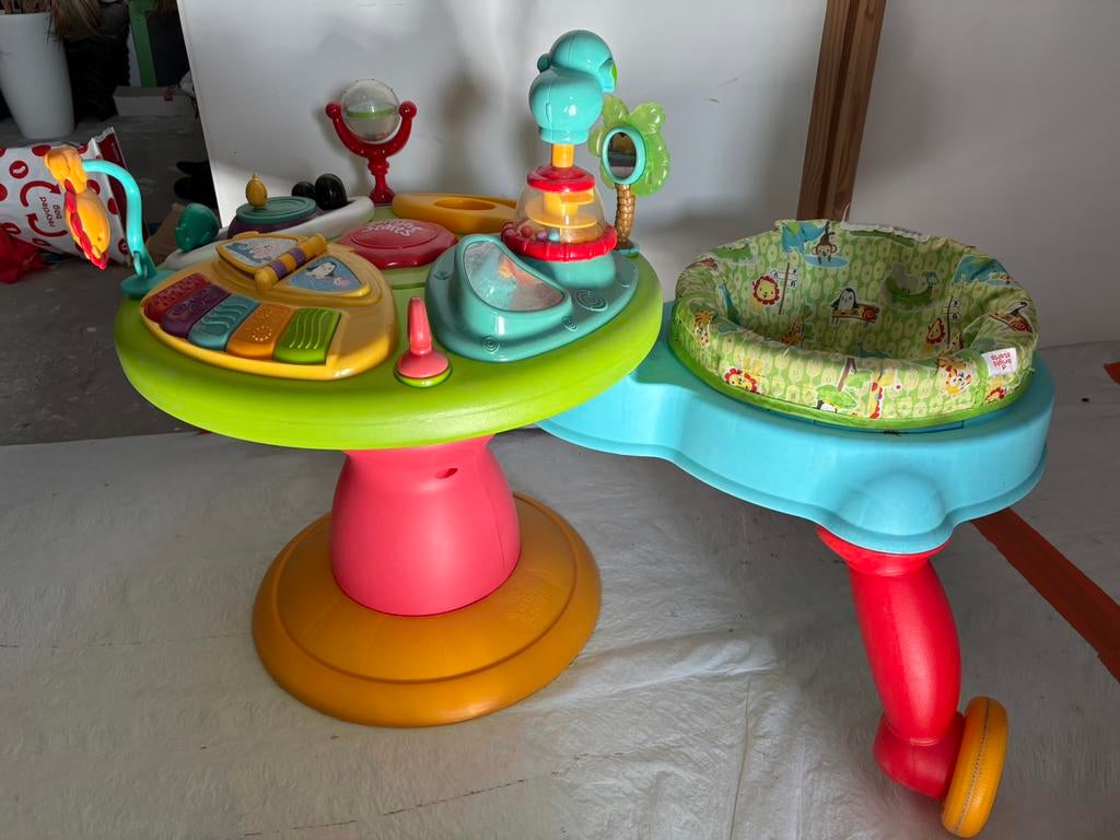 Bright starts speeltafel, Kinderen en Baby's, Speelgoed | Speeltafels, Ophalen, Zo goed als nieuw