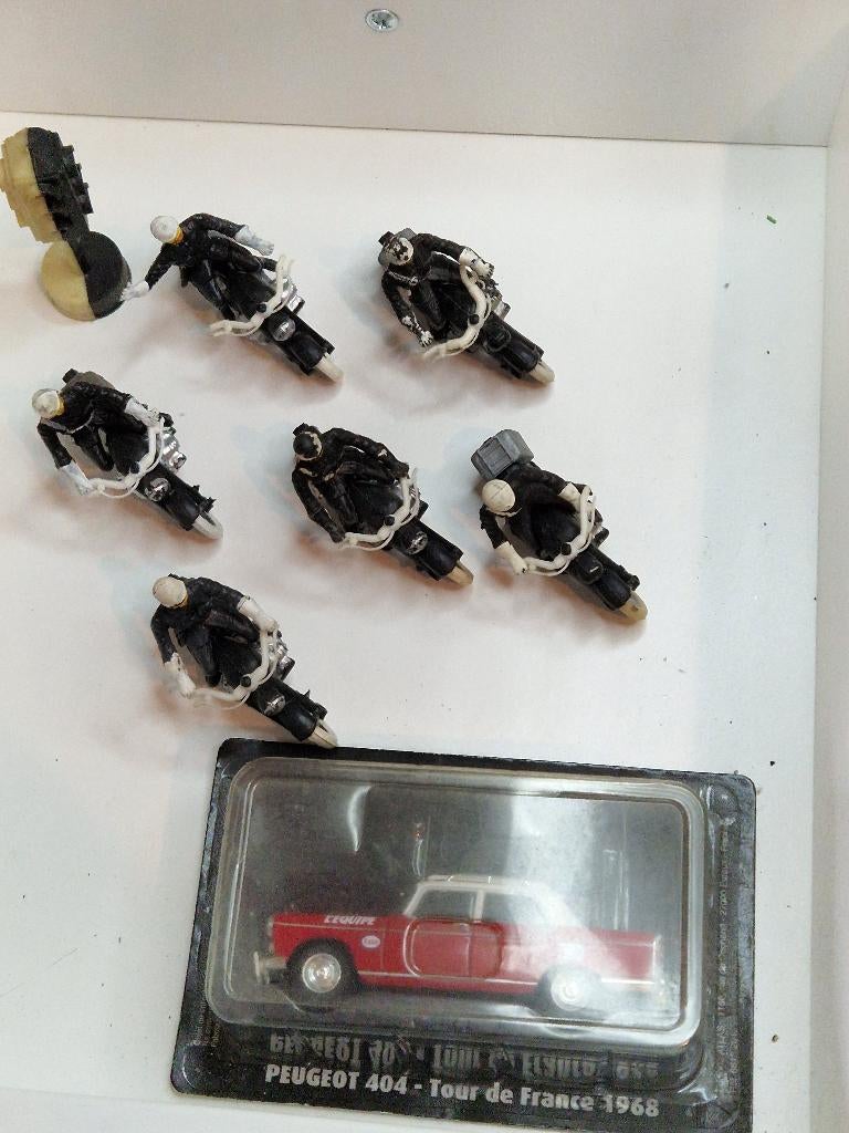 Cofalu Lot de 6 Motards + Voiture NOREV NEUVE + Feu, Collections, Enlèvement ou Envoi, Neuf