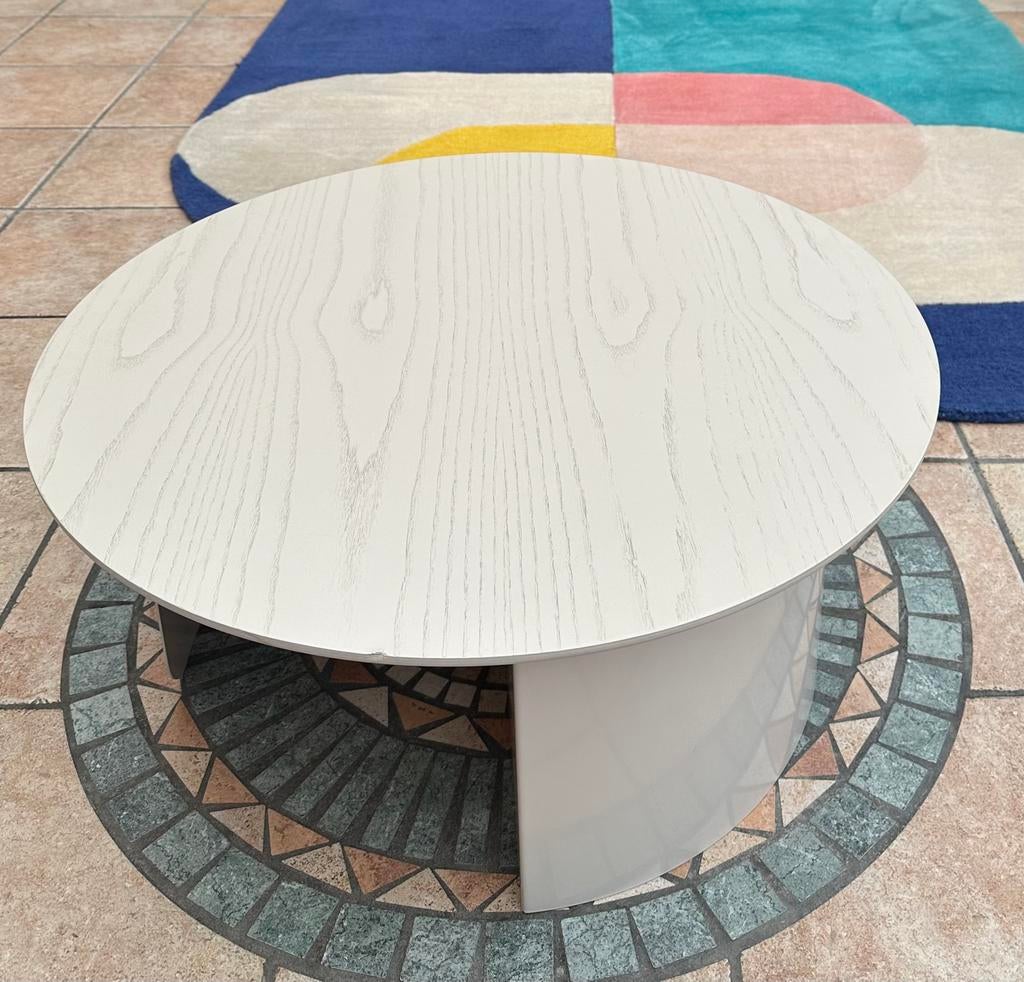 Table de designer Fest, Enlèvement