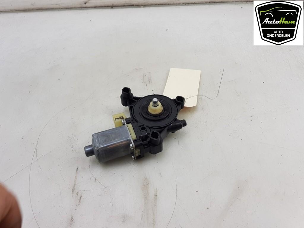 MOTEUR LEVE VITRE ELECTRIQUE Audi A3 Limousine (8VS / 8VM), Autos : Pièces & Accessoires, Robert Bosch AG, Audi, Utilisé, Robert-Bosch-Allee 1
74232  Abstatt, DE