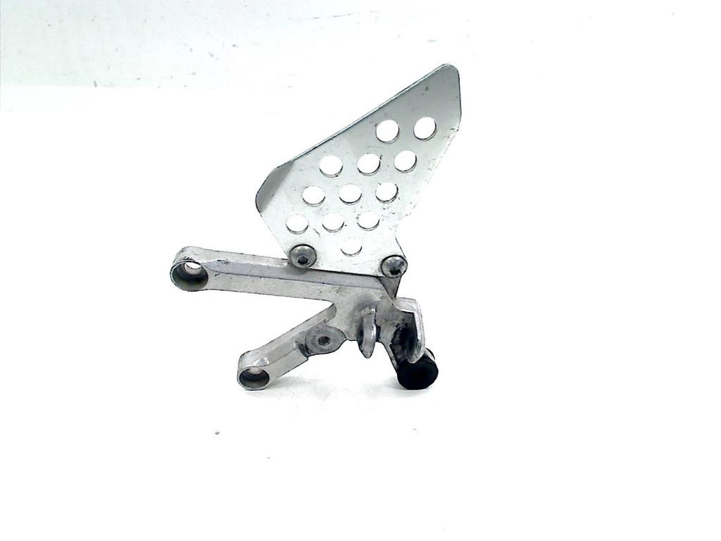 SCHETSPLAAT LINKS VOOR Honda, Motoren, Dhr. S. di Majo, Gebruikt, Info@cama-motorparts.nl, P.J. Troelstraweg 8 8
3144 CX  MAASSLUIS, NL