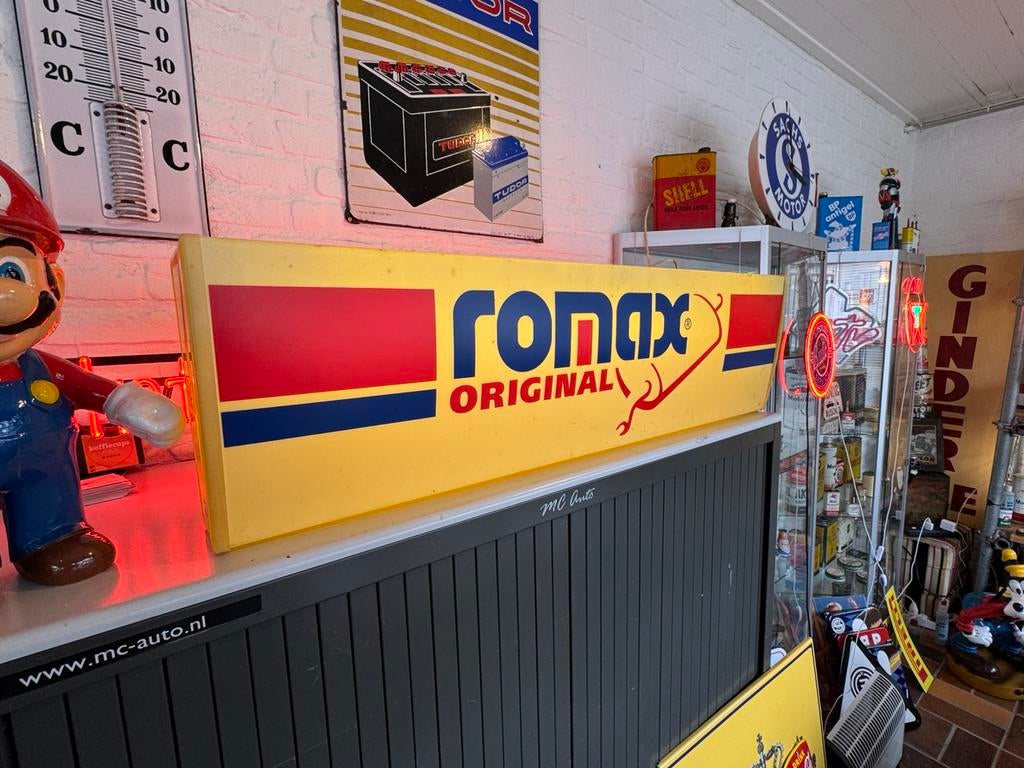 ROMAX Uitlaten oude reclame lichtbak, Verzamelen, Ophalen, Gebruikt, Lichtbak of (neon) lamp