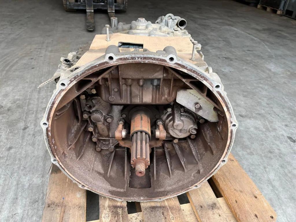 ZF versnellingsbak 12AS2131 TD 15.86-1.00, Utilisé, Autres marques, Transmission et Accessoires