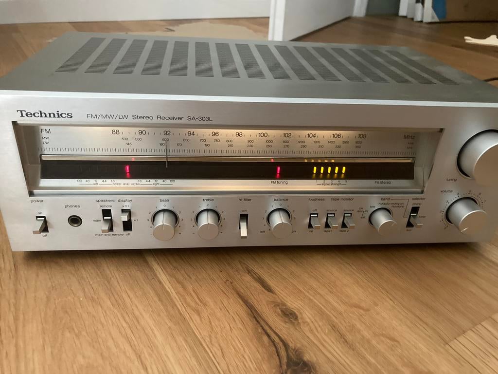 Versterker/ receiver technics met defect, Ophalen, Gebruikt