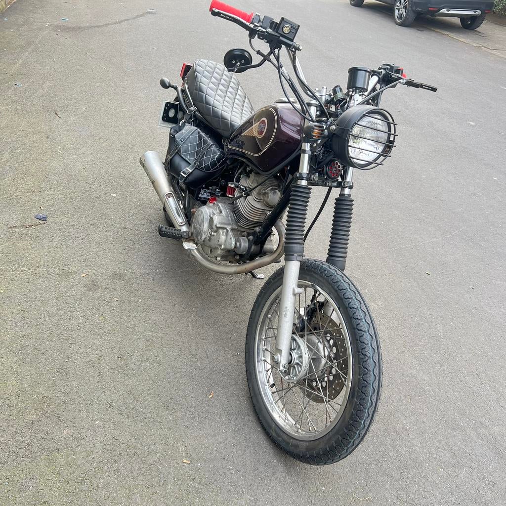 Yamaha sr125 oldtimer DOIT PARTIR URGEMENT ️, Particulier