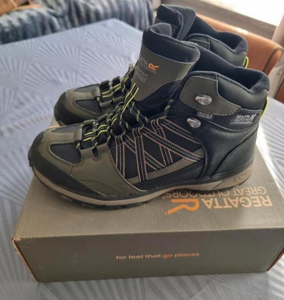 In perfecte staat 1 half uurtje gedragen maar wegens een ope, Ophalen of Verzenden, Zo goed als nieuw, Schoenen