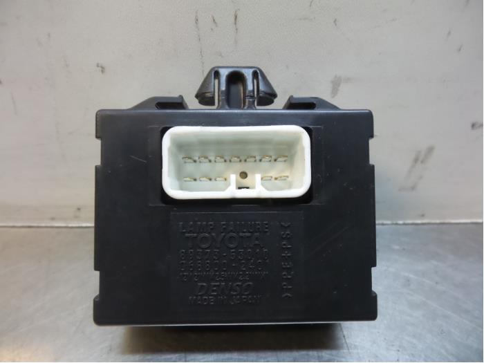 Ordinateur éclairage d'un Lexus IS 200 (IS 200 99-), -, Lexus, Utilisé, -