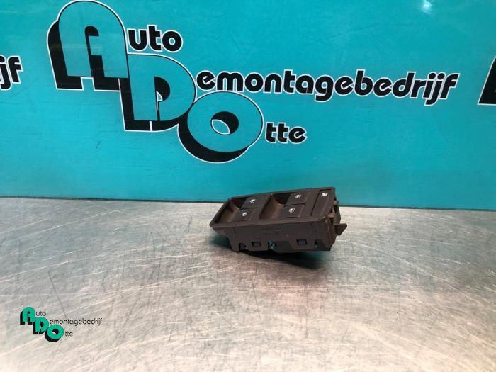 Elektrisch Raam Schakelaar van een Opel Meriva (Meriva B 10-, Auto-onderdelen, Gebruikt, -, -, Opel