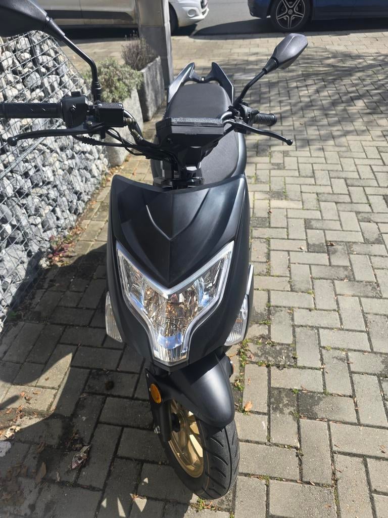 Scooter/brommer GTS Enzo naked 2021 topstaat.635km.B-klasse, Vélos & Vélomoteurs, Scooters | SYM, Comme neuf, Autres modèles, Classe B (45 km/h)