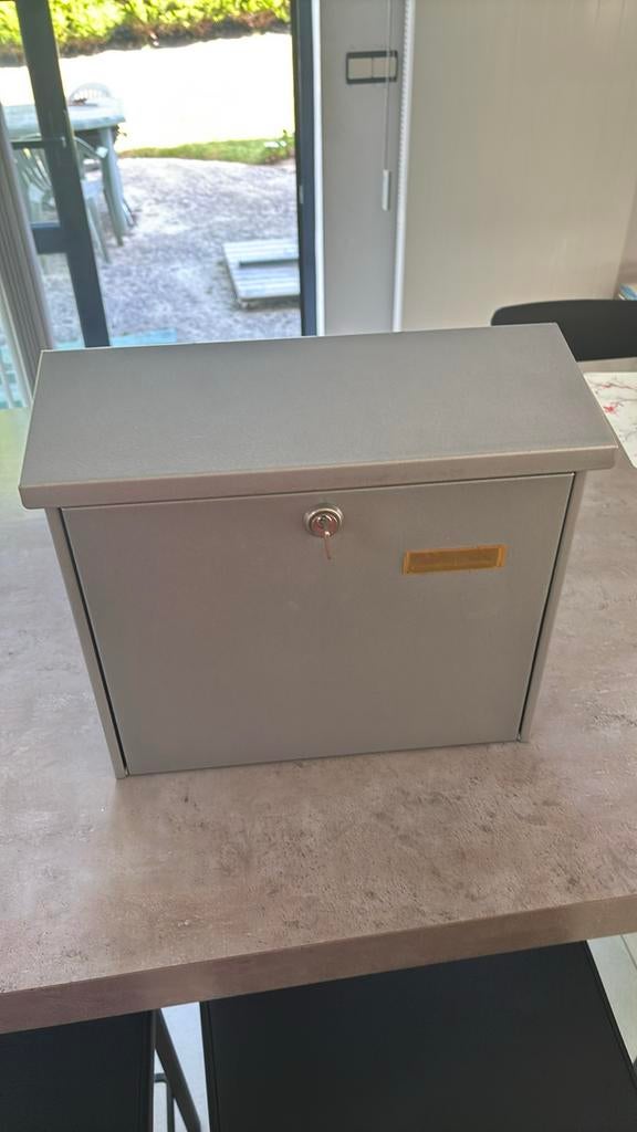 Boîte aux lettres, Jardin & Terrasse, Boîtes aux lettres, Utilisé, Murale, Acier, Enlèvement