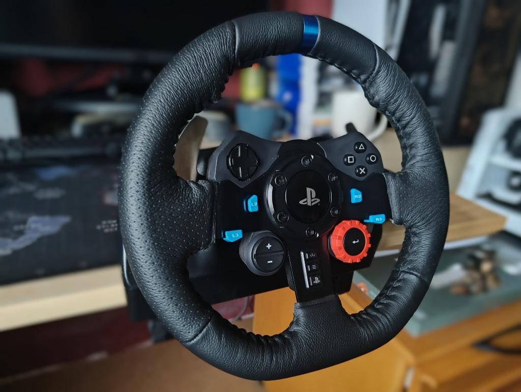 Logitech g29 Playstation/Pc stuur (light gebruikt), Games en Spelcomputers, Ophalen of Verzenden, Zo goed als nieuw