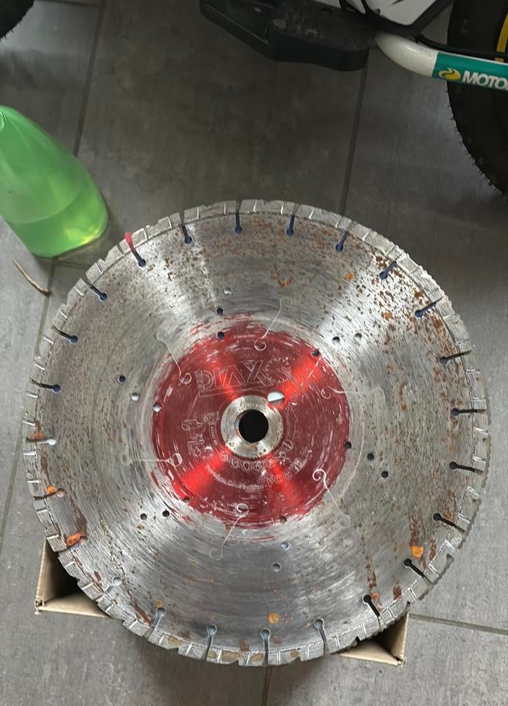 Gebruikt dia 350, Enlèvement, Comme neuf