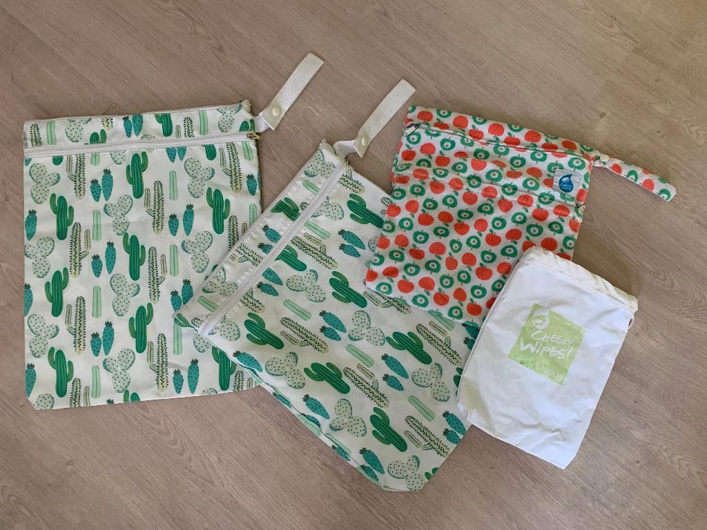 ♫ Bags wet/dry Planet wise & Cheeky wipes, Enfants & Bébés, Bains & Soins, Utilisé, Enlèvement ou Envoi