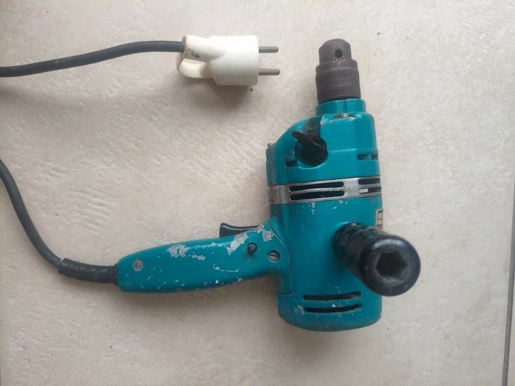 Boormachine Black& Decker, Bricolage & Construction, Outillage | Ponceuses, Enlèvement ou Envoi, Utilisé