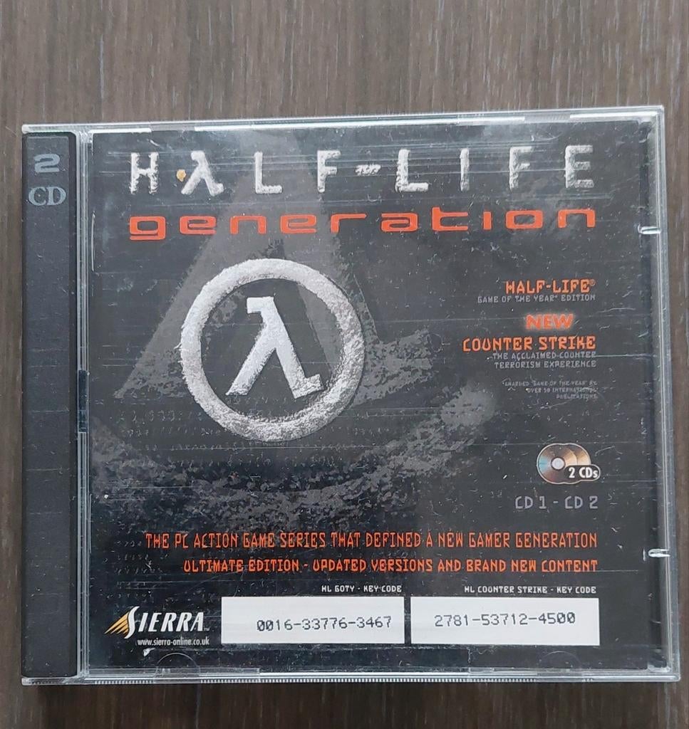CD-ROM Half life Generation 3 stuks, Ophalen of Verzenden, Zo goed als nieuw