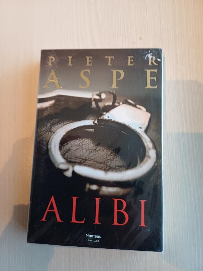 Pieter Aspe - Alibi, België, Pieter Aspe, Ophalen of Verzenden, Zo goed als nieuw