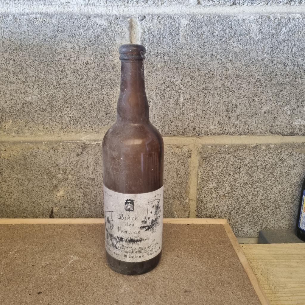Bouteille de bière Bière des Pendus, Enlèvement ou Envoi, Utilisé, Bouteille(s), Autres marques