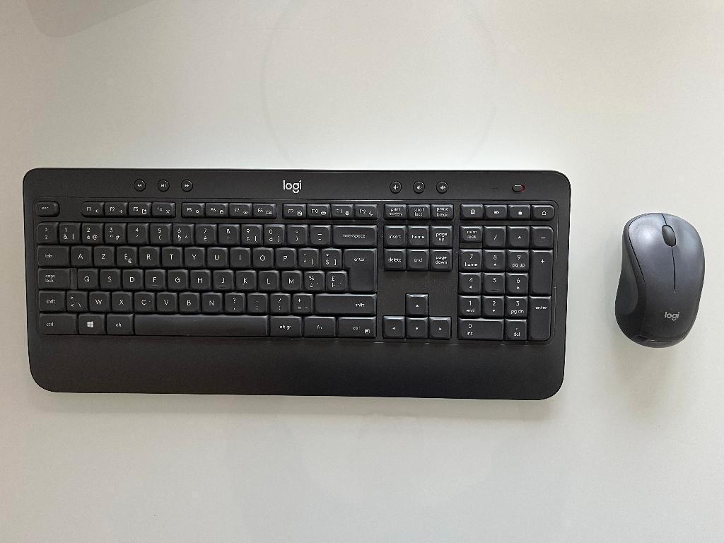 Clavier souris Logi K540, Logitech, Azerty, Enlèvement, Utilisé
