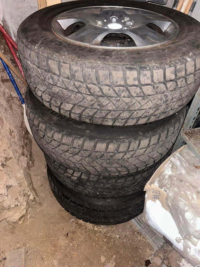 Kit pneus hiver, Pneus et Jantes, 16 pouces, Véhicule de tourisme, Enlèvement