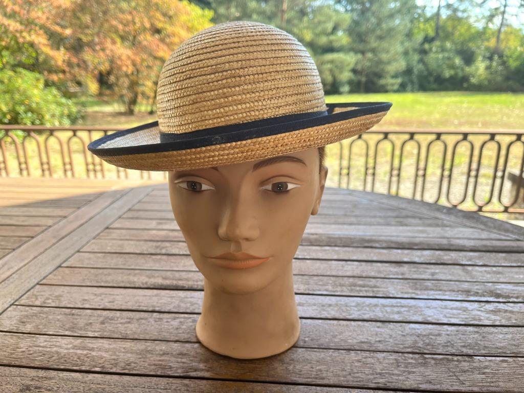 Ancien chapeau de paille (1) - 4 pièces disponibles, Enlèvement, Porté, Chapeau
