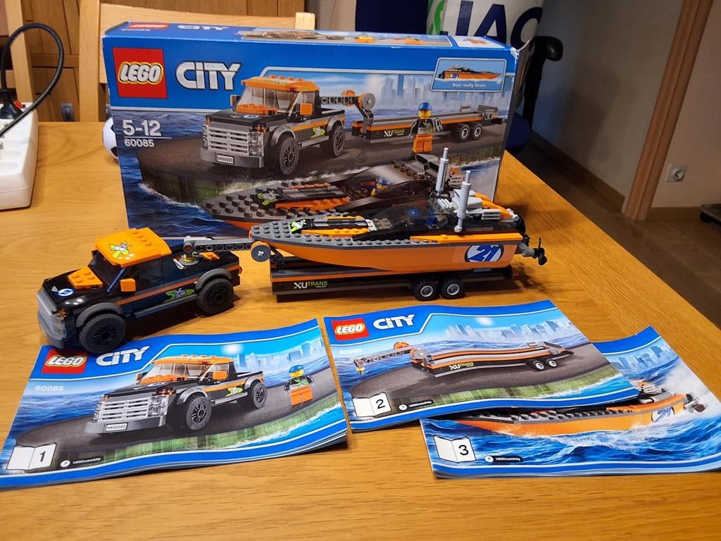 Lego city 60085 Le 4x4 avec hors bord, Ophalen, Gebruikt, Complete set, Lego