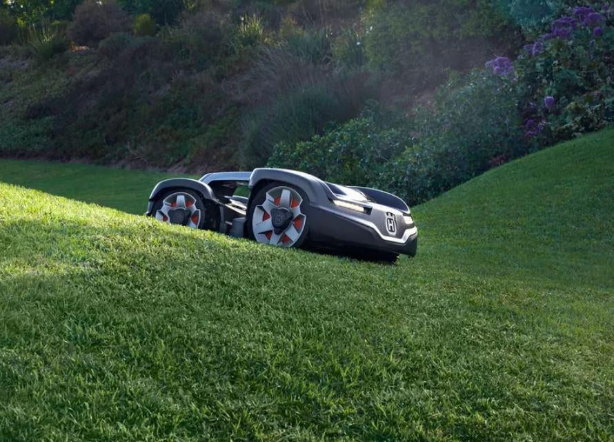 Robot Husqvarna 435AWD, Ophalen, Bestuurbaar via app, Nieuw, Meer dan 25 cm