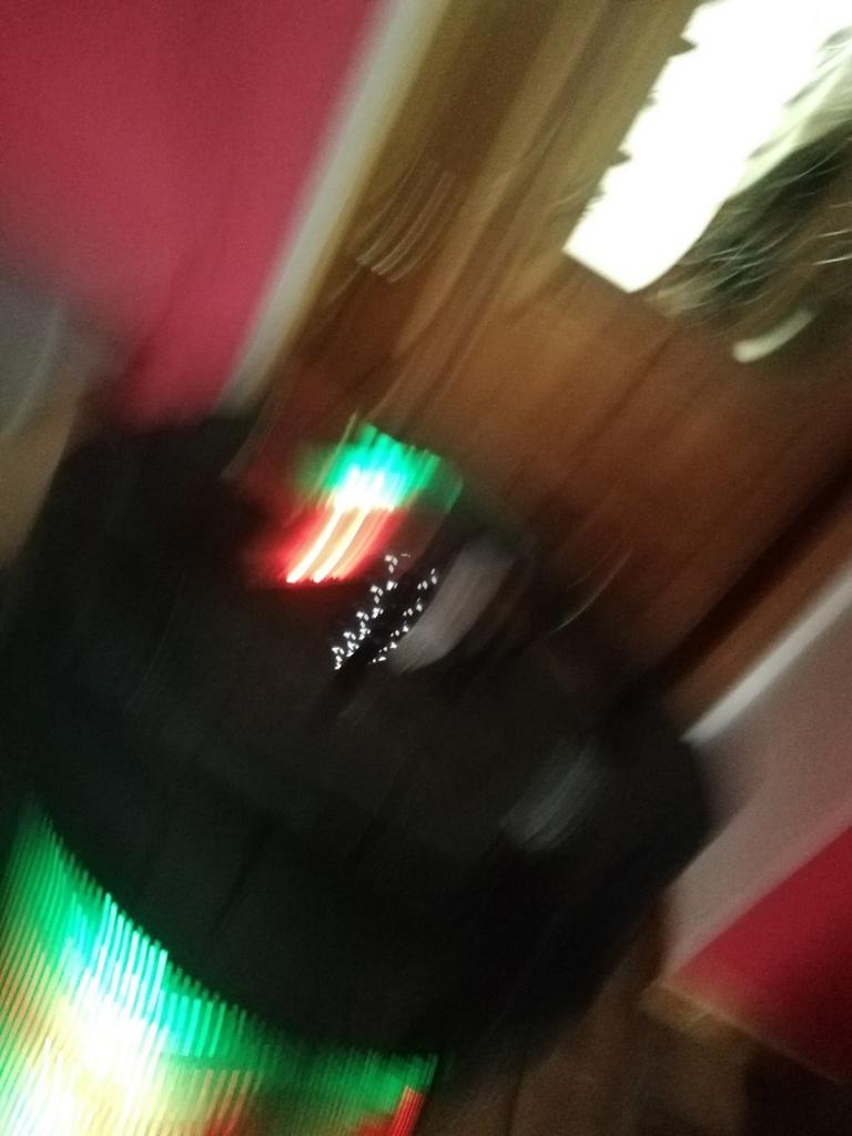 Baffle sono karaoke usb Bluetooth guitare, Enlèvement ou Envoi, Comme neuf