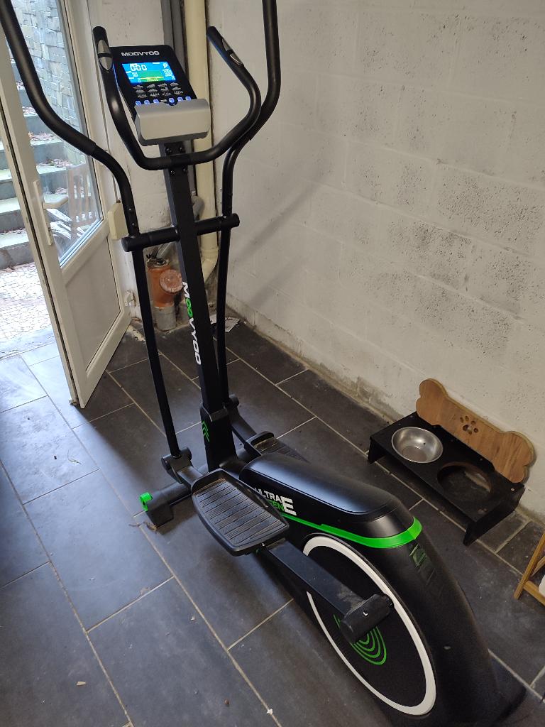 Ultra Green E crosstrainer in zeer goede staat, Sport en Fitness, Ophalen, Buik, Zo goed als nieuw, Crosstrainer