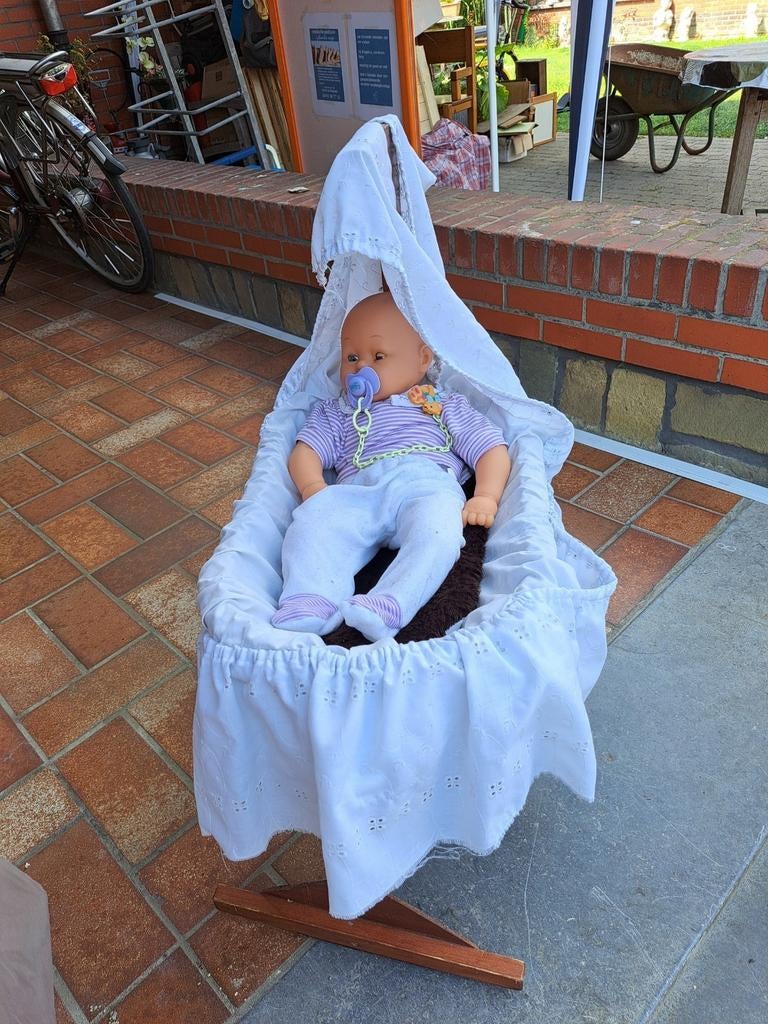 Poppenwieg,kinderspeelgoed uit jaren 1970, Enlèvement ou Envoi, Utilisé