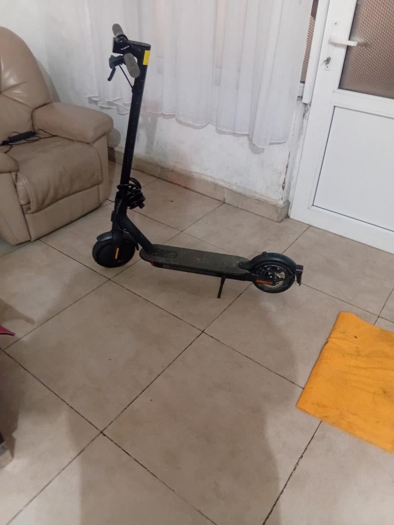 Elektrische step, Fietsen en Brommers, Steps, Ophalen, Nieuw, Elektrische step (E-scooter), Xiaomi