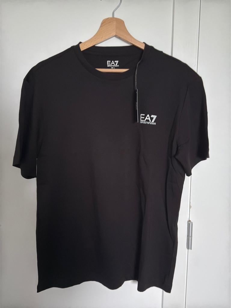 t shirt ea7, Vêtements | Hommes, Neuf, EA7 Emporio Armani, Taille 52/54 (L), Enlèvement