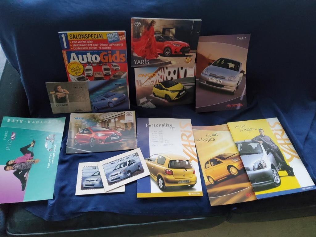 Documentatie Toyota Yaris 1999 2017 uniek, Ophalen, Gebruikt