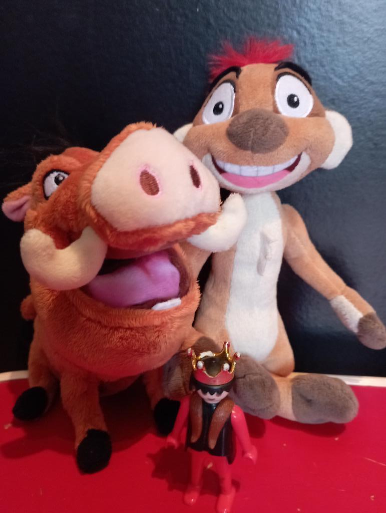 604) pluche knuffels lion King ( Pumbaa en Timon ) 3, Ophalen of Verzenden, Zo goed als nieuw, Overige typen
