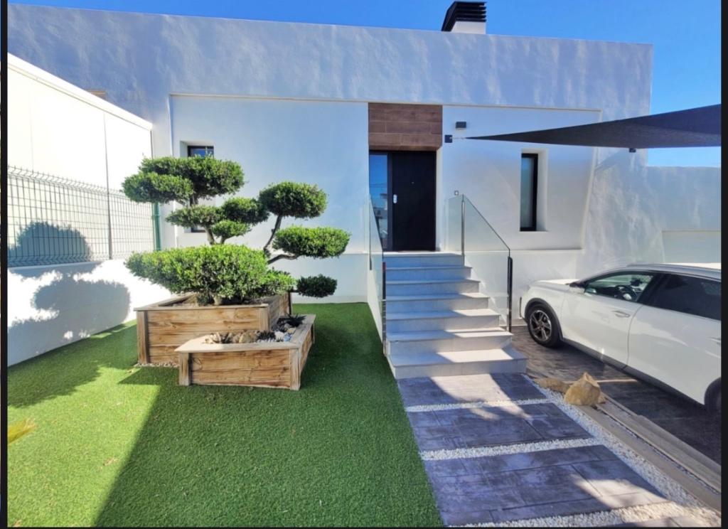 Magnifique villa à vendre à Finestrat Espagne grosse remise, 120 m², Spanje, Woonhuis, 3 kamers