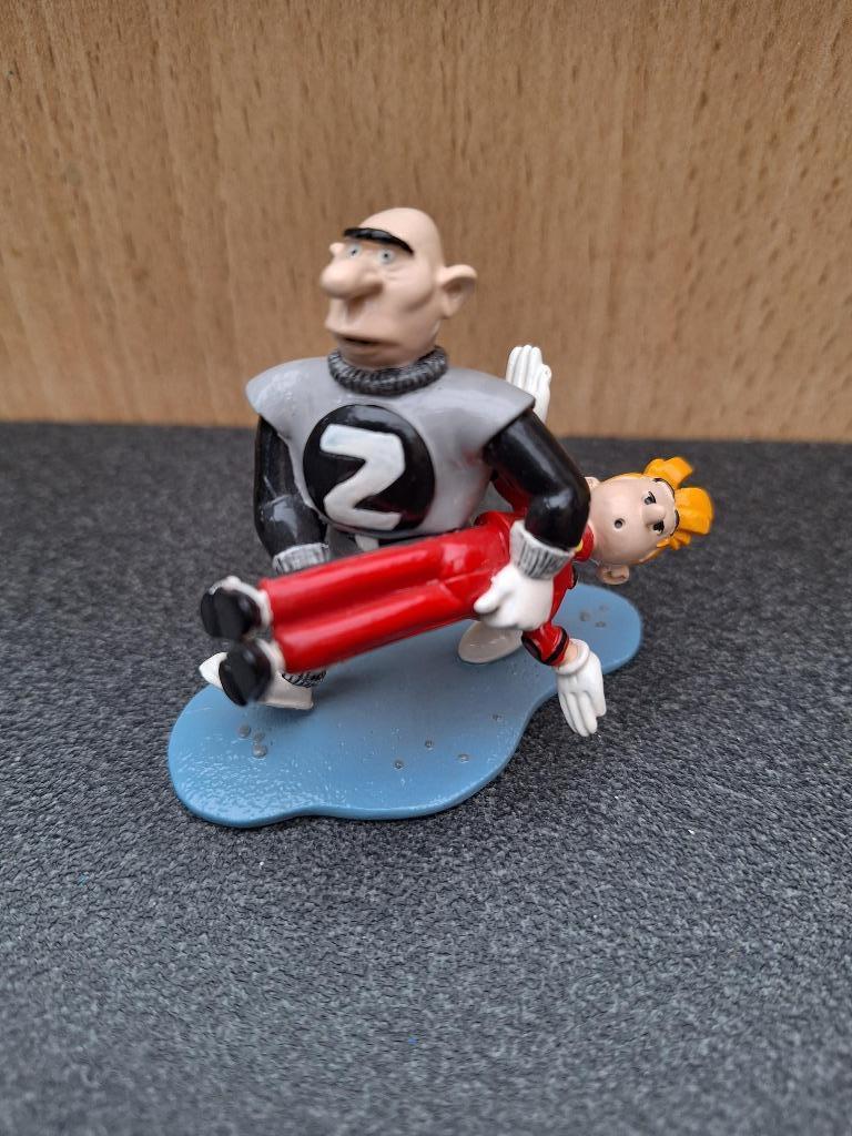 Pixi Le Zorglhomme portant Spirou, Collections, Enlèvement ou Envoi, Comme neuf