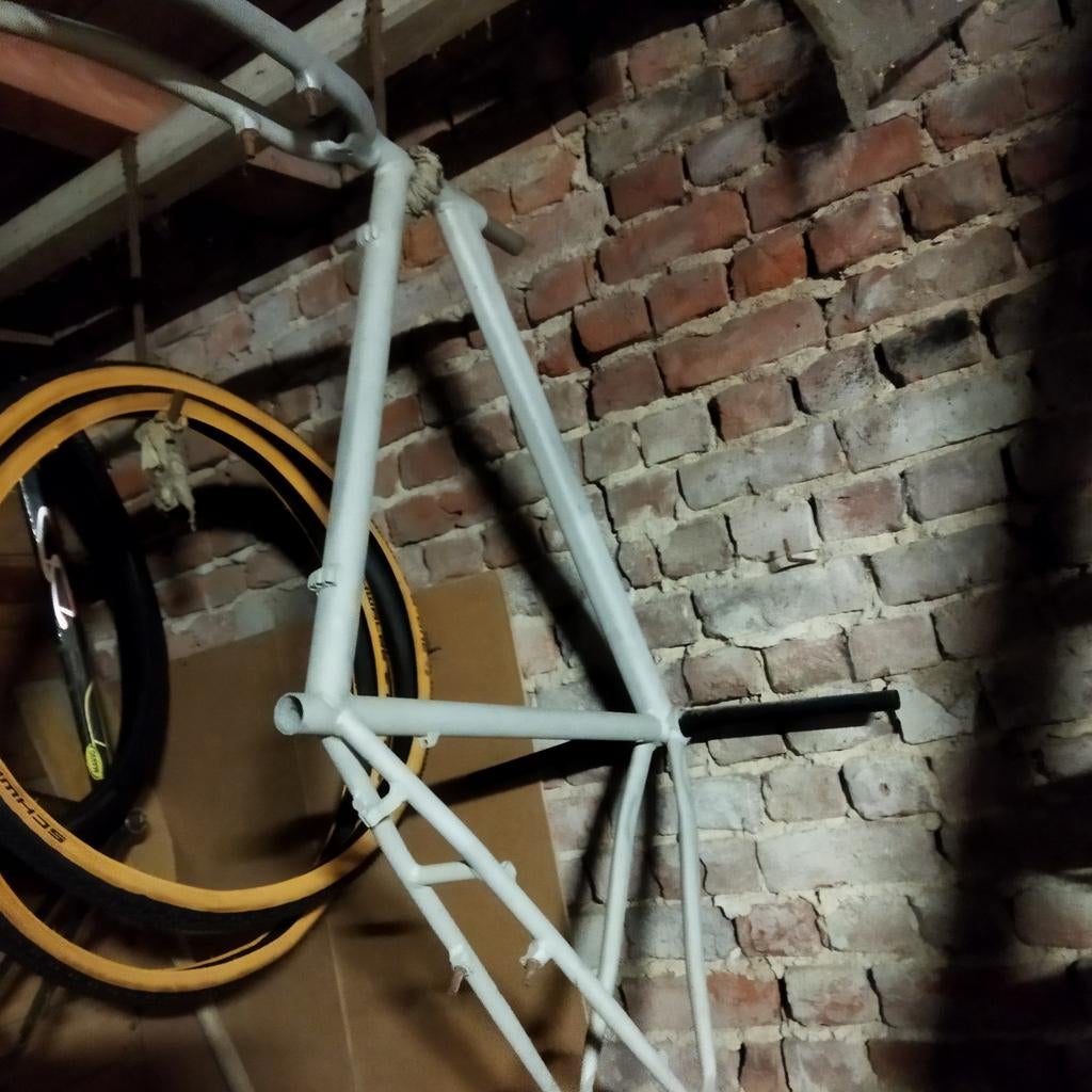 Alu cross frame, Enlèvement