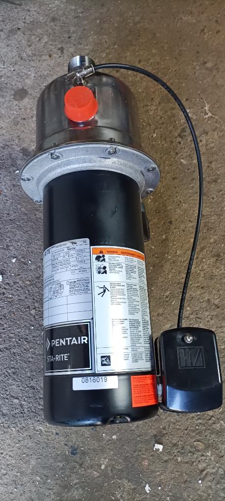 sta-rite hydrofoor waterpomp, Tuin en Terras, Waterpompen, Zo goed als nieuw, Elektrisch, Bronpomp, Ophalen