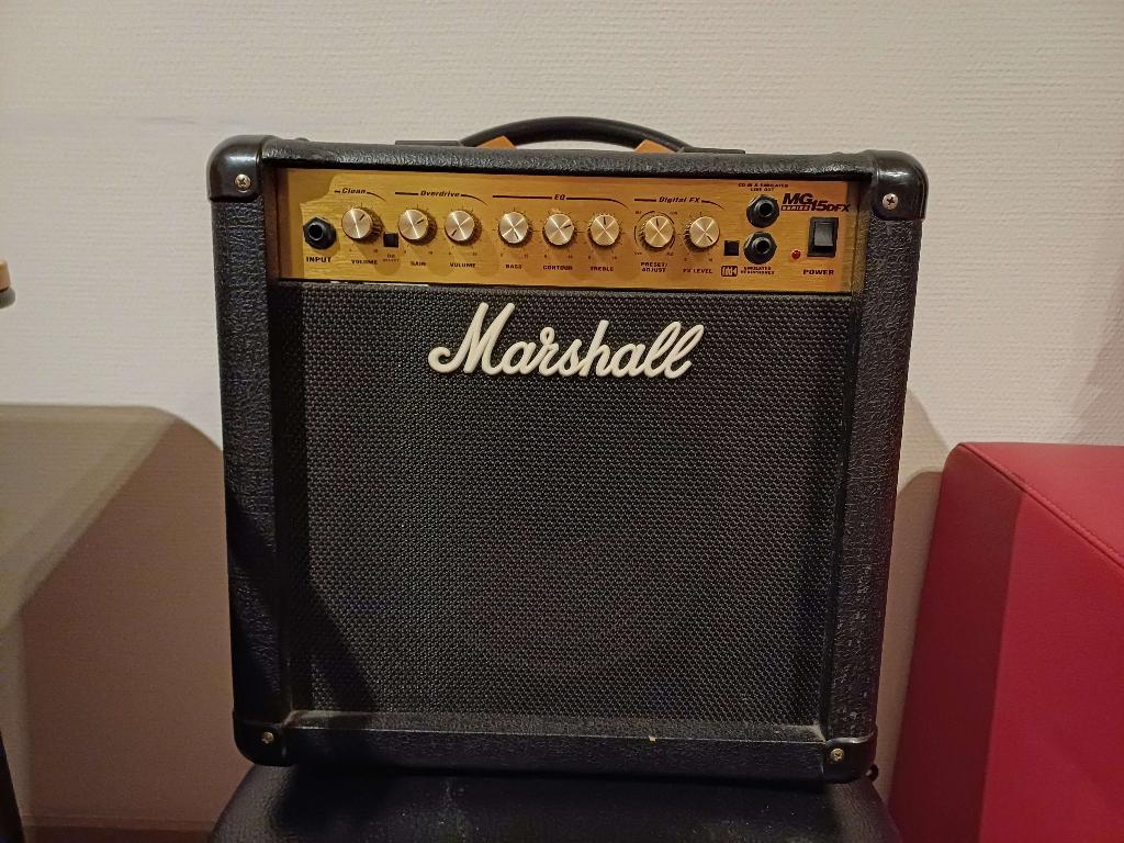 MARSHAL amp for electric guitar, Ophalen, Zo goed als nieuw, Gitaar, Minder dan 50 watt