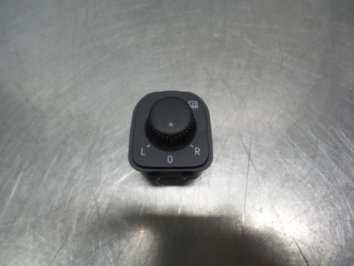 Commutateur rétroviseur d'un Volkswagen Passat (Passat 05-), -, 3 mois de garantie, Utilisé, -