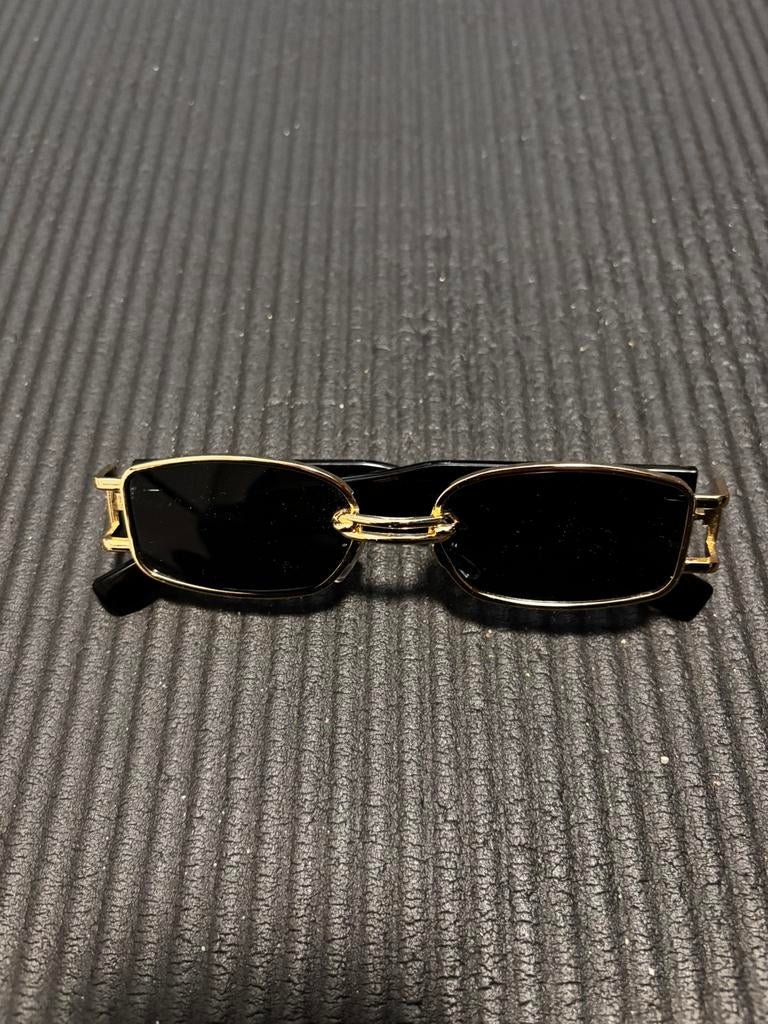 Zonnebril, Handtassen en Accessoires, Zonnebrillen en Brillen | Dames, Ophalen, Gebruikt, Zwart, Zonnebril