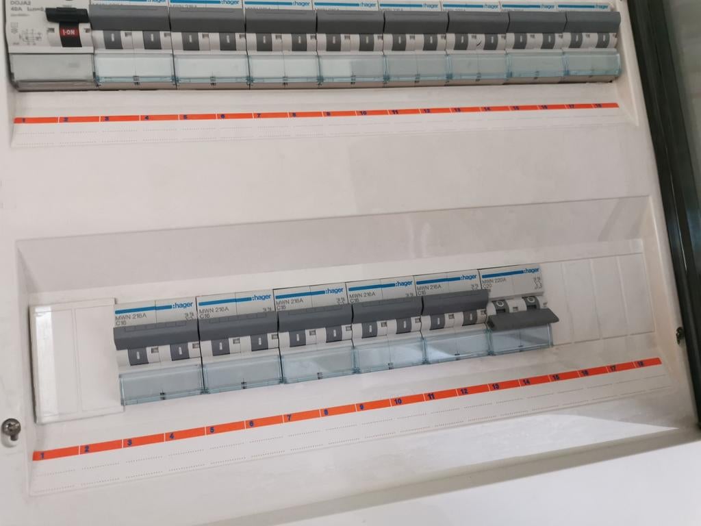 Électricité /chauffage et travaux  en générale, Enlèvement ou Envoi