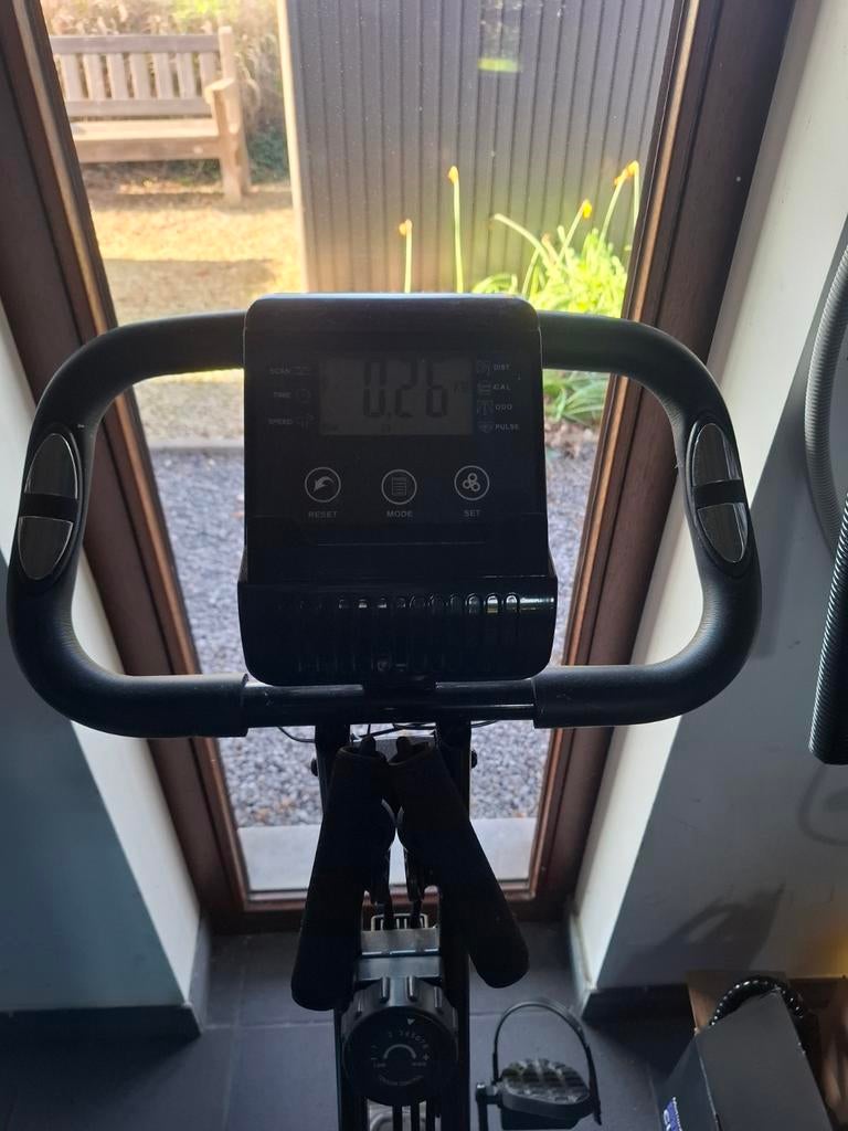 Hometrainer fiets, Sport en Fitness, Ophalen