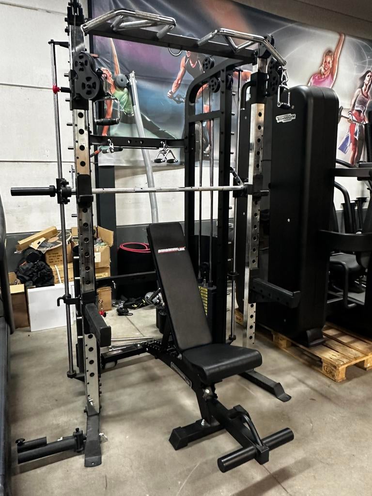 Barbarian Monstergym ,Smithmachine,Dual Pulley + Bankje, Sport en Fitness, Ophalen, Gebruikt