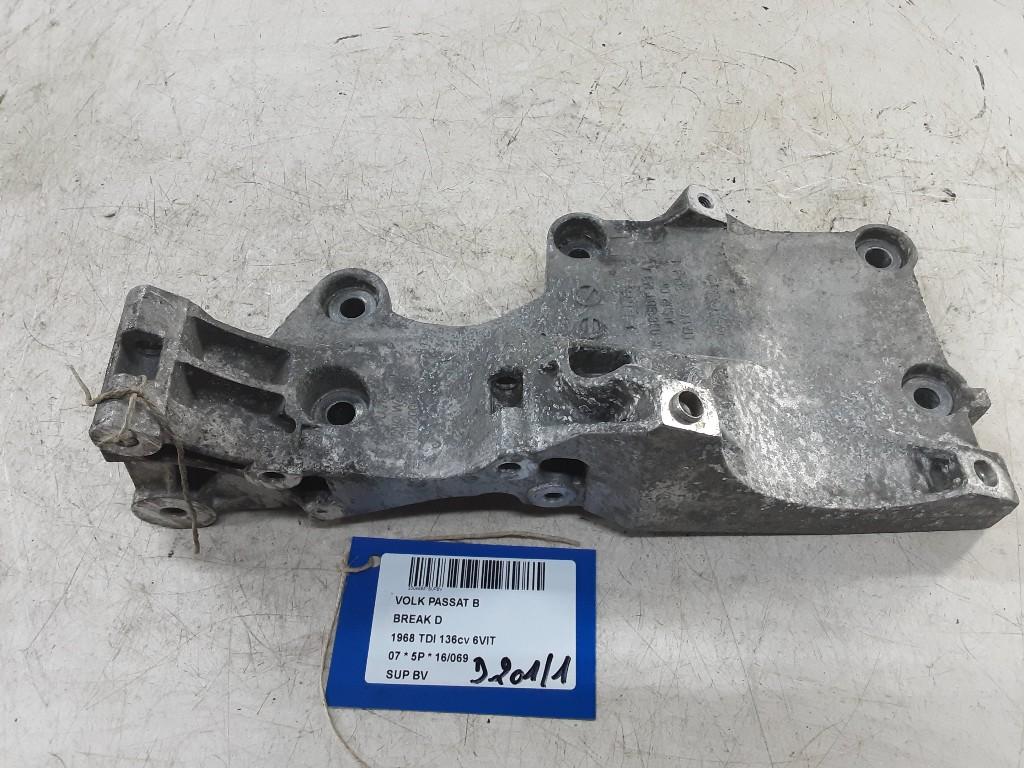 VERSNELLINGSBAKSTEUN Volkswagen Passat Variant (3C5), Auto-onderdelen, Ophanging en Onderstel, Volkswagen, Gebruikt