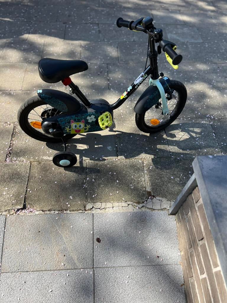 Fiets 12 insch btwin, Fietsen en Brommers, Fietsen | Kinderfietsjes, Ophalen, Zo goed als nieuw