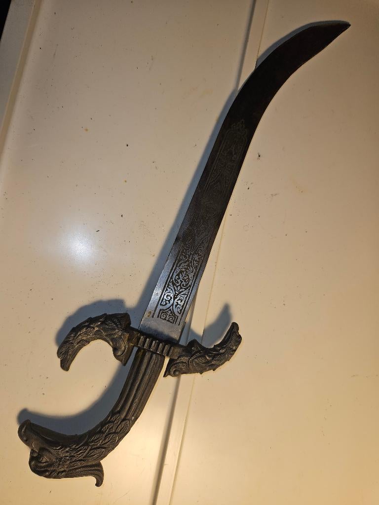 Dague avec poignée à décor de têtes d'aigles, Collections, Enlèvement, Autres, Couteau ou Poignard