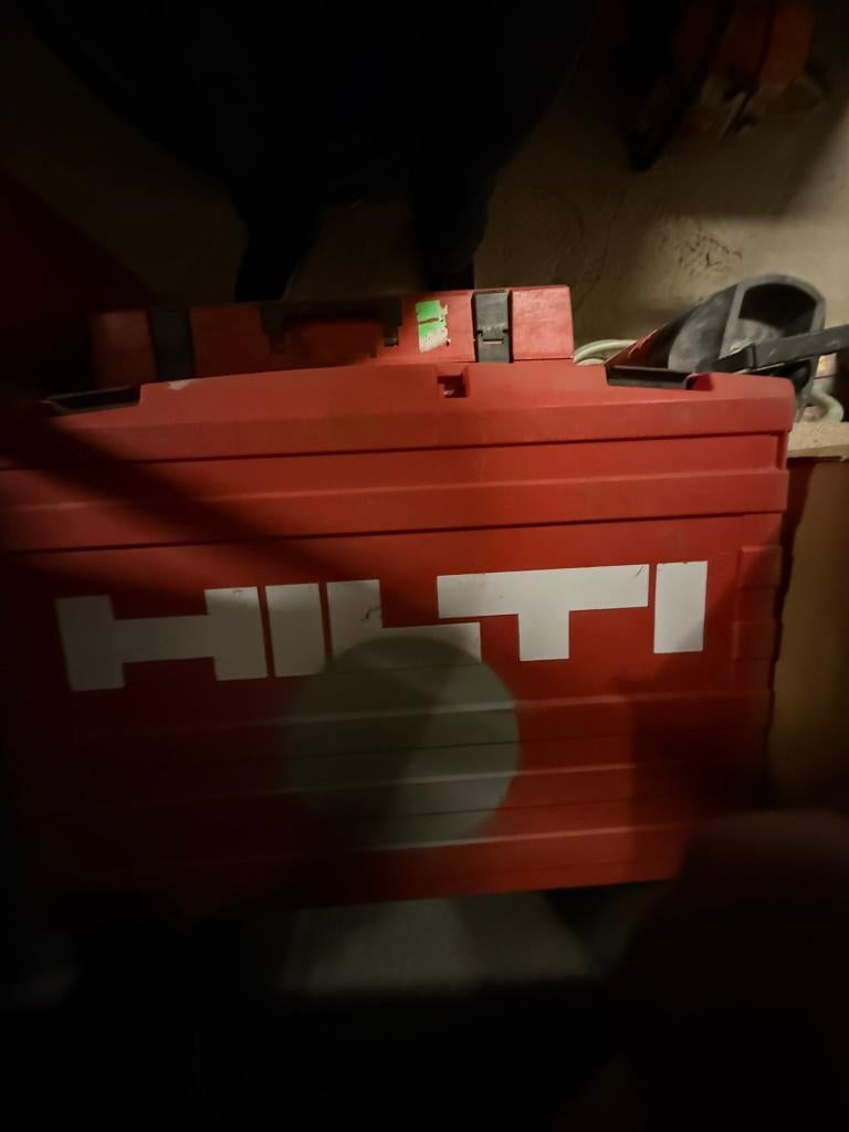 Hilti HDM 500 — Pistolet d'injection scellement chimique, Bricolage & Construction, Enlèvement, Comme neuf