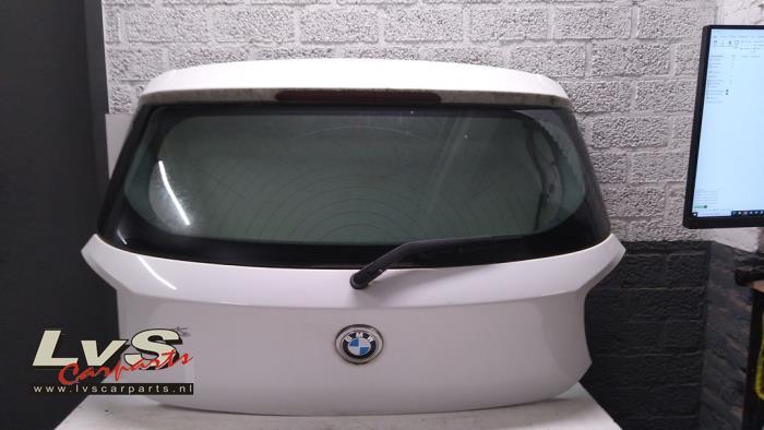 Hayon d'un BMW 1-Serie (300), Autos : Pièces & Accessoires, Carrosserie & Tôlerie, Haillon arrière, BMW, Utilisé, 3 mois de garantie